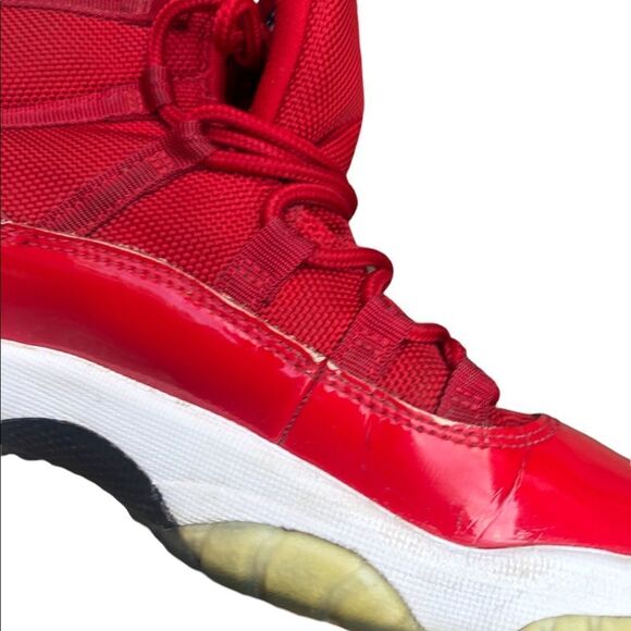 RARE 2017 air jordan 11 retro win like 96 size 8.5 - Picture 7 of 16